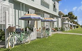 La Costa Beachside Motel